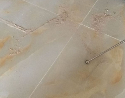赣县瓷砖空鼓维修公司分享粘合剂选择不当在瓷砖铺贴过程中可能导致以下问题